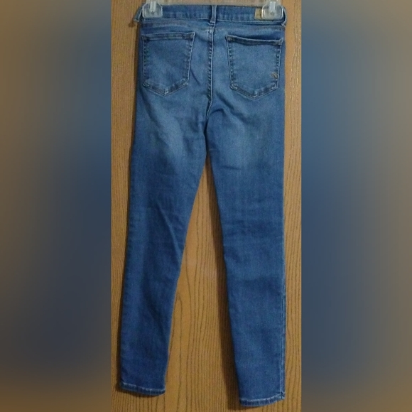 Jordache Super Skinny Jeans size 12.    11- 021 - Picture 6 of 6